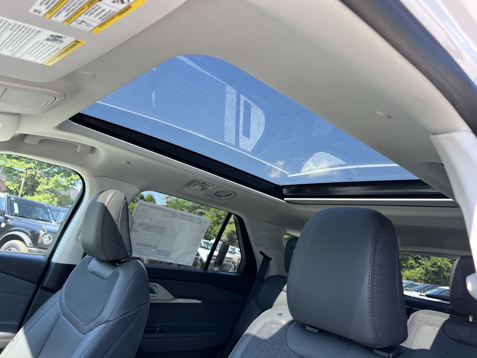 New 2026 Ford Explorer Active w/ Active Comfort Package AWD/4WD image 24