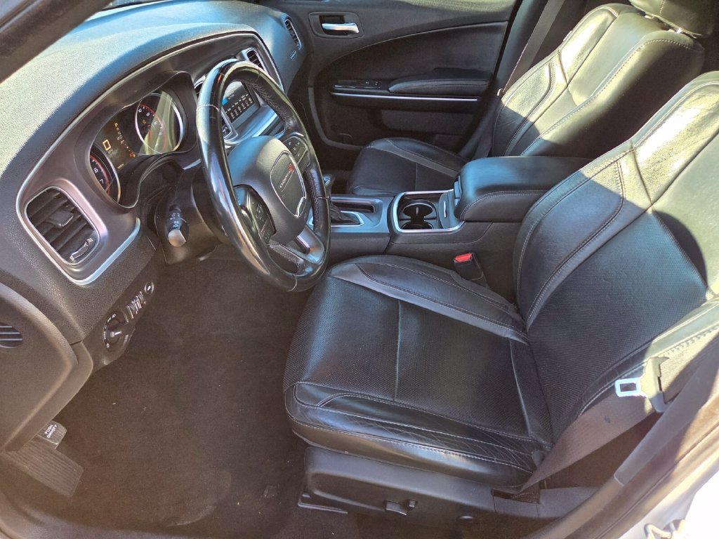Used 2019 Dodge Charger SXT w/ Leather Interior Group RWD image 13
