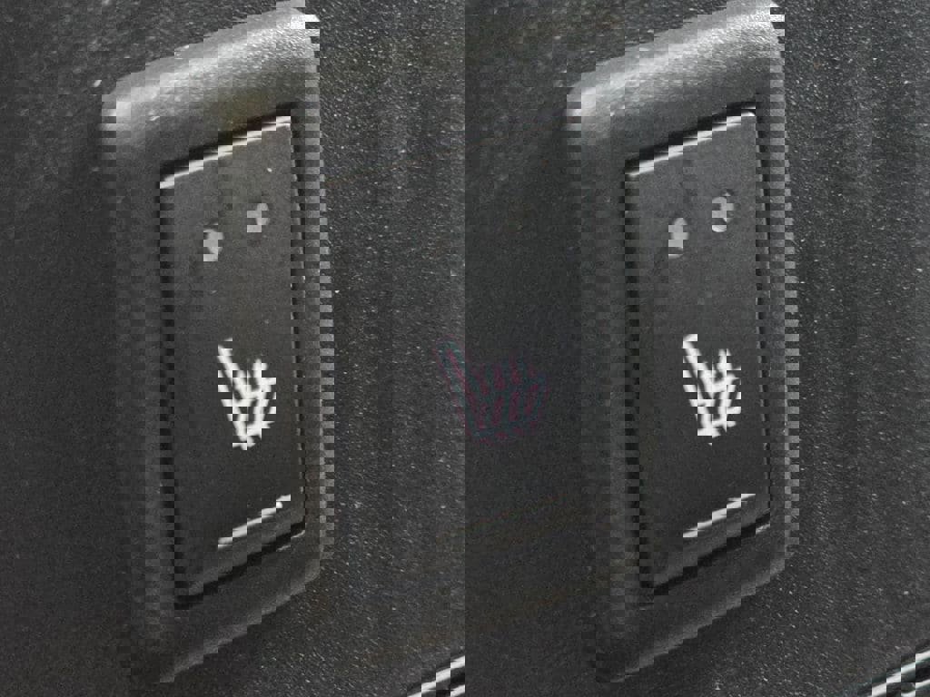 Used 2022 Chrysler Pacifica Limited image 24