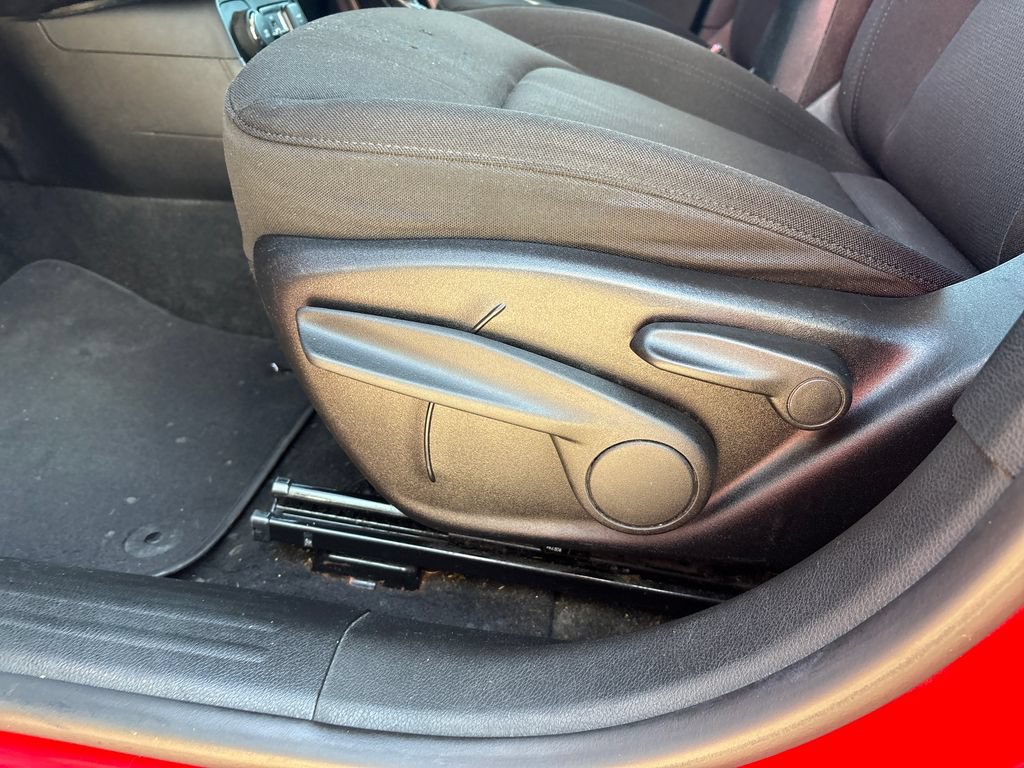 Used 2017 Jeep Renegade Latitude AWD/4WD image 37