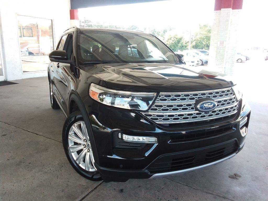 Used 2020 Ford Explorer Limited AWD/4WD image 2
