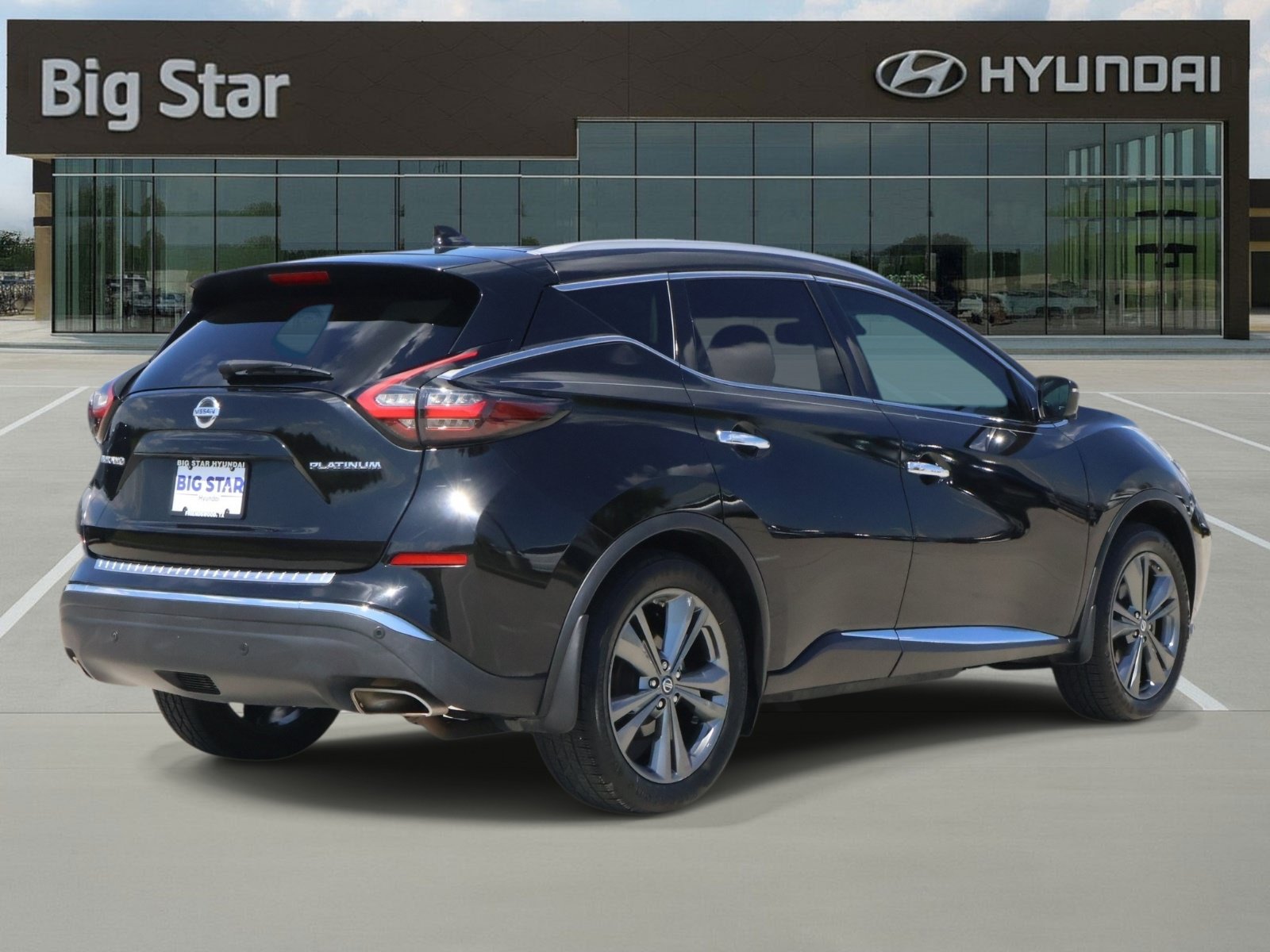 Used 2019 Nissan Murano Platinum w/ Cargo Package FWD image 4