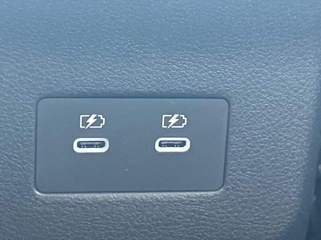 New 2026 Nissan Kicks SR w/ SR Premium Package FWD image 20