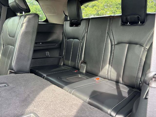 Certified 2023 INFINITI QX60 Luxe AWD/4WD image 16