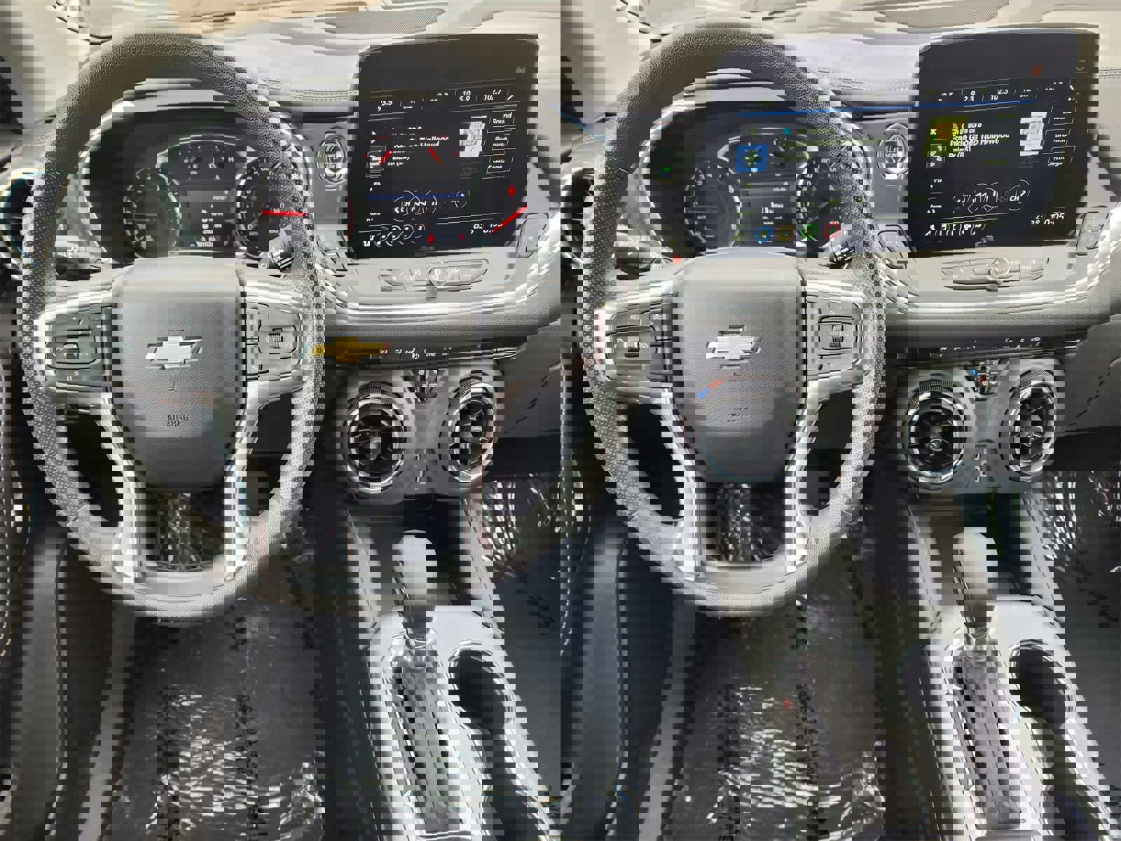 Used 2023 Chevrolet Blazer LT image 24