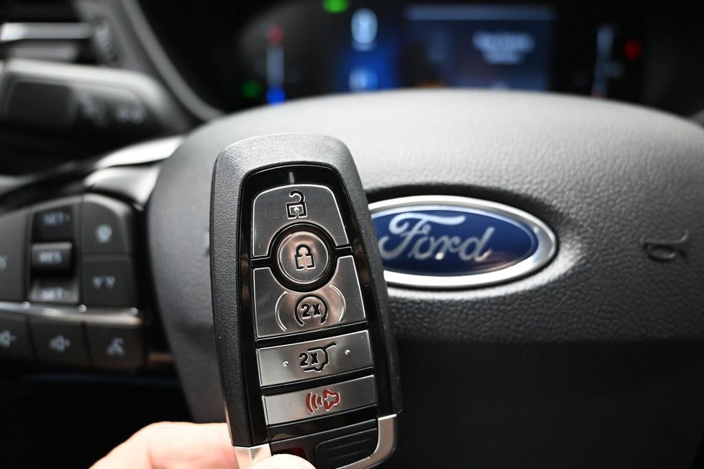 New 2026 Ford Escape SE FWD image 49