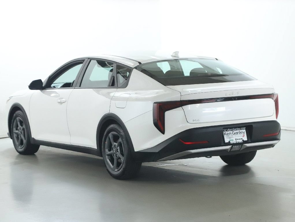 Used 2025 Kia K4 FWD image 40