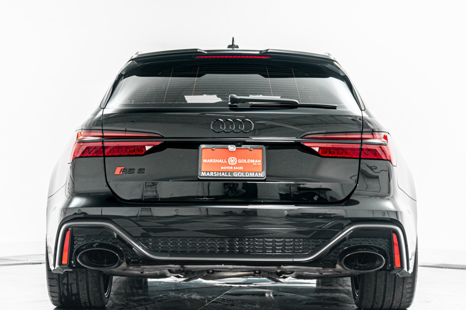 Used 2024 Audi RS 6 performance AWD/4WD image 8