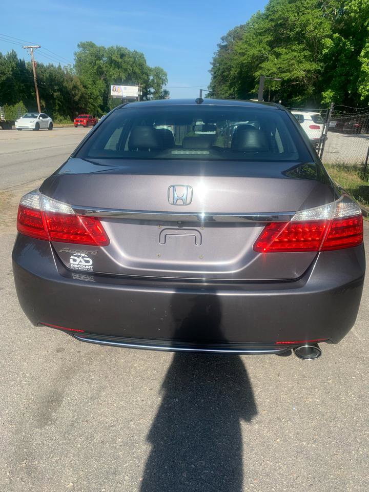 Used 2015 Honda Accord EX-L image 5