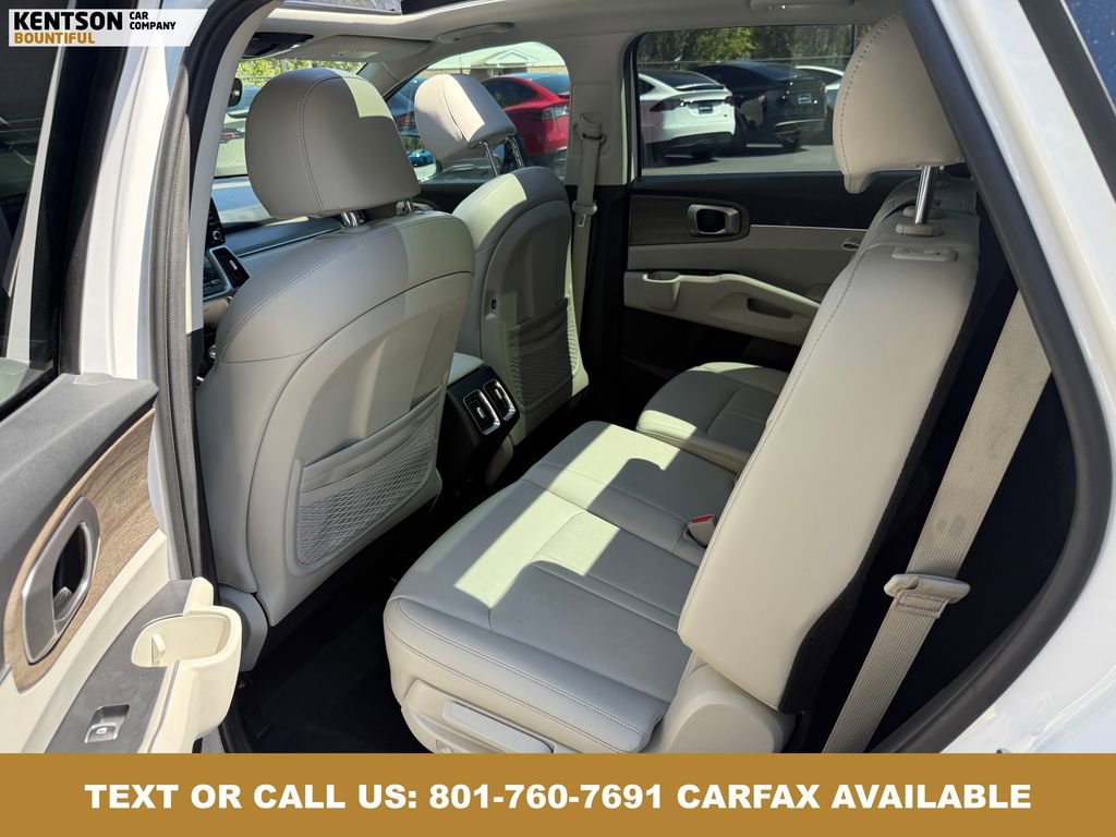 Used 2023 Kia Sorento S w/ Panoramic Sunroof Package AWD/4WD image 36