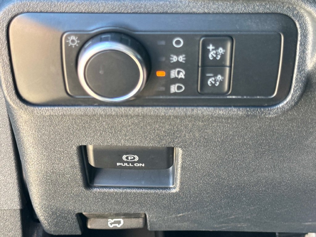 Used 2022 Ford Bronco 4-Door AWD/4WD image 26