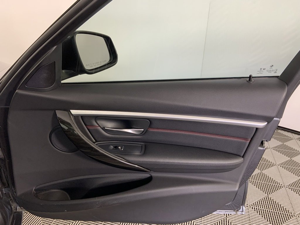 Used 2017 BMW 330i xDrive Wagon w/ Premium Package image 23