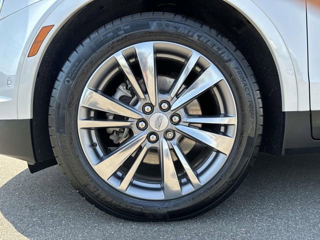 Certified 2025 Cadillac XT5 Premium Luxury w/ Technology Package AWD/4WD image 11