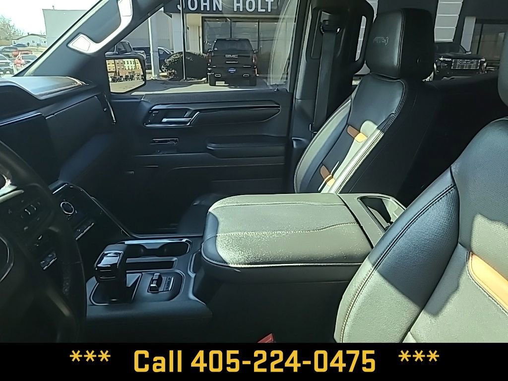 Used 2023 GMC Sierra 1500 AT4 w/ Technology Package image 21