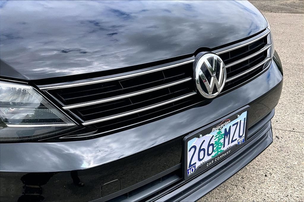 Used 2016 Volkswagen Jetta SEL FWD image 28