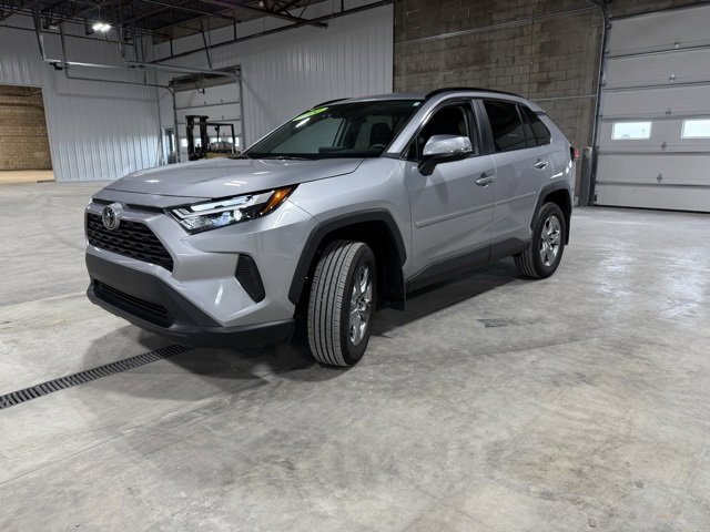Used 2024 Toyota RAV4 XLE image 3