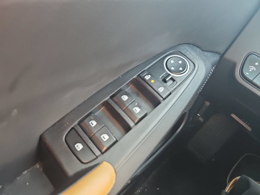 Used 2025 Kia Seltos EX w/ EX Sunroof Package AWD/4WD image 35
