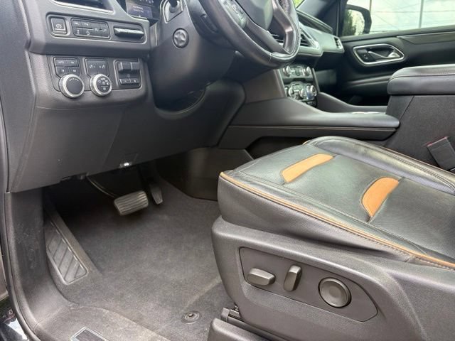 Used 2021 GMC Yukon AT4 w/ Rear Media and Nav Package AWD/4WD image 33