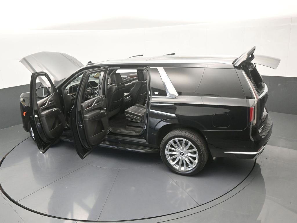 Used 2023 Cadillac Escalade ESV Premium Luxury image 80