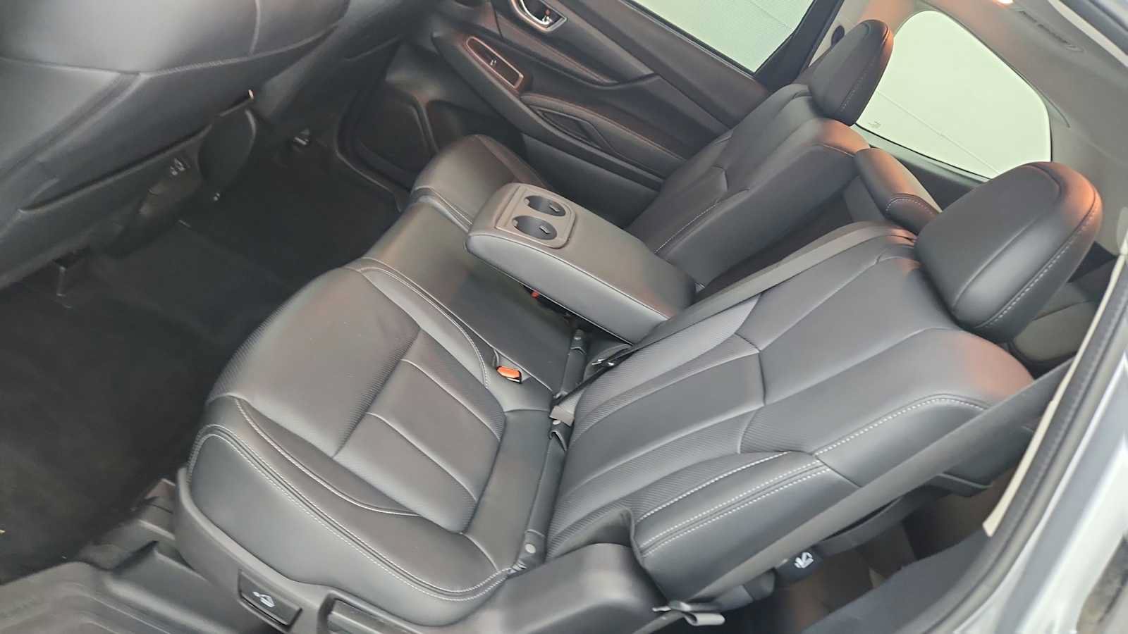 Used 2023 Subaru Ascent Limited AWD/4WD image 36