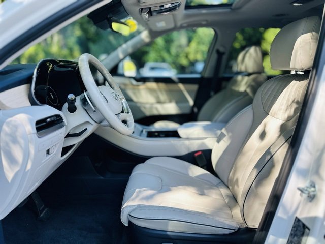 Used 2024 Hyundai Palisade Limited image 21