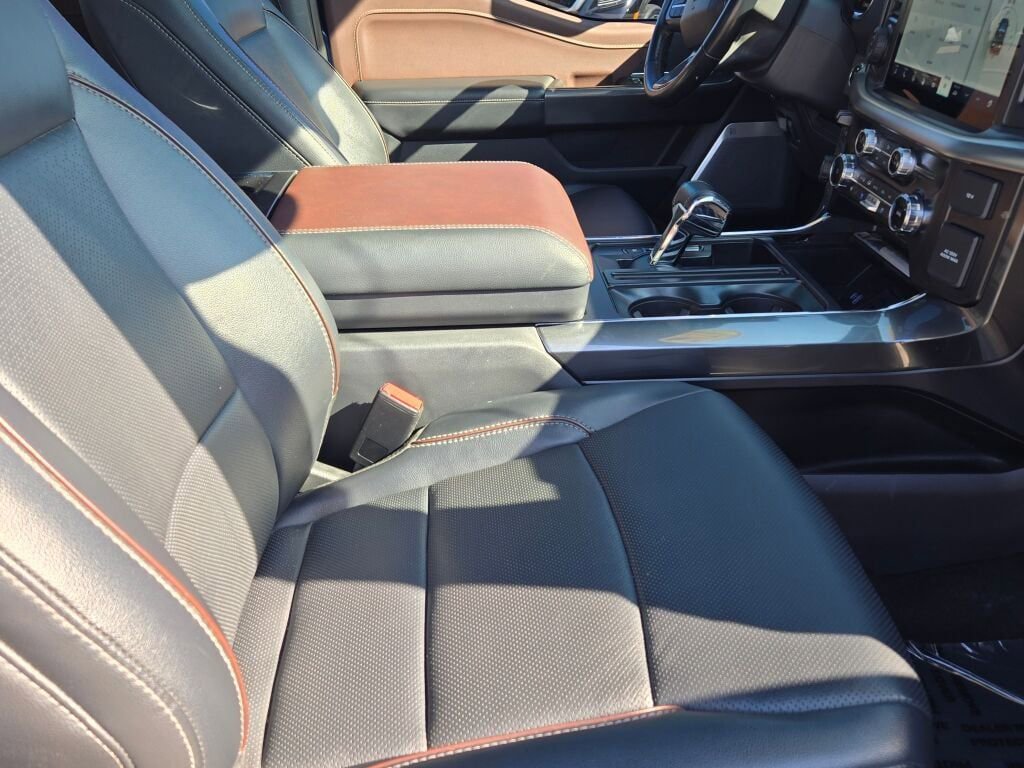 Used 2023 Ford F150 Lariat w/ Equipment Group 502A High image 6