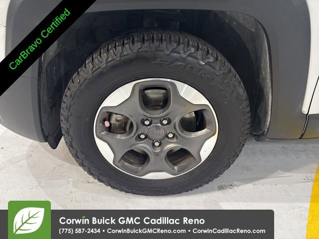 Used 2016 Jeep Renegade Sport w/ Power & Air Group image 31