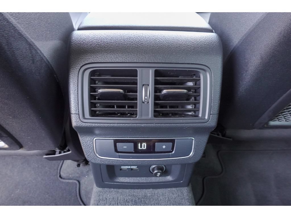 Used 2023 Audi Q5 2.0T Premium w/ Convenience Package AWD/4WD image 24