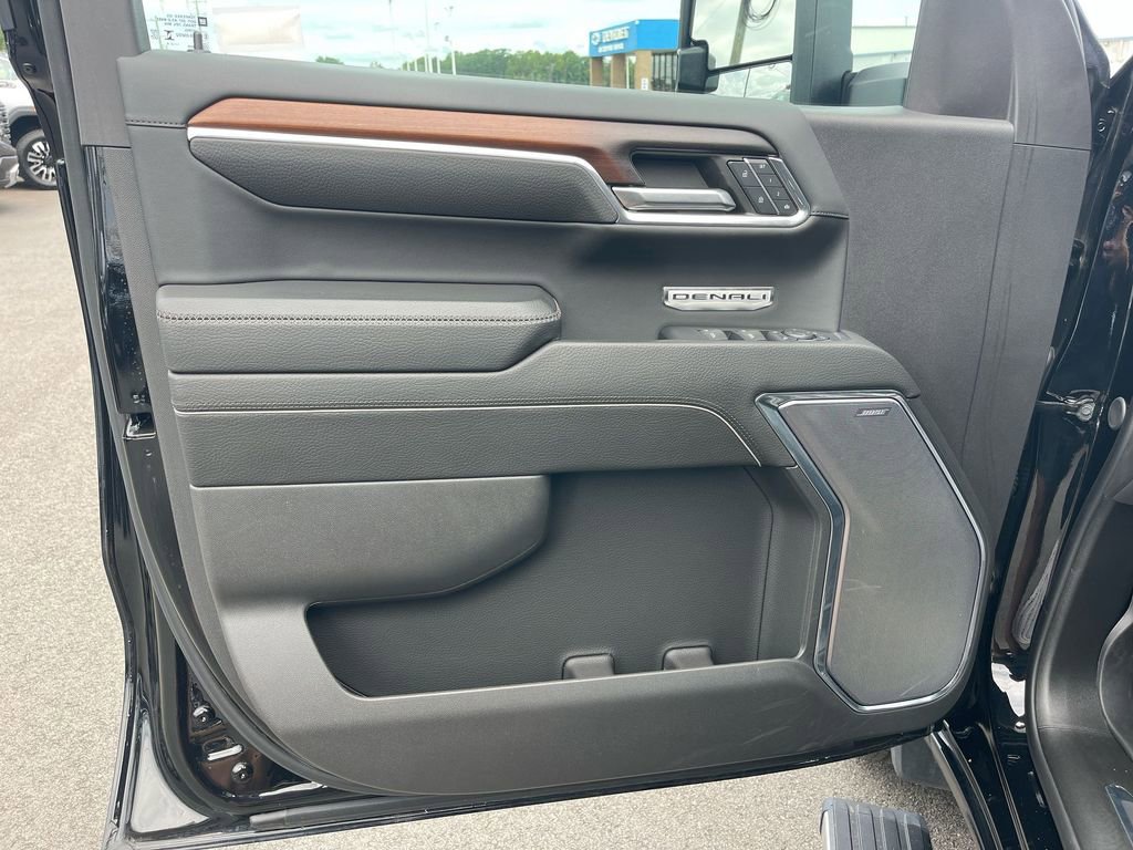 Used 2024 GMC Sierra 1500 Denali w/ Denali Reserve Package image 30