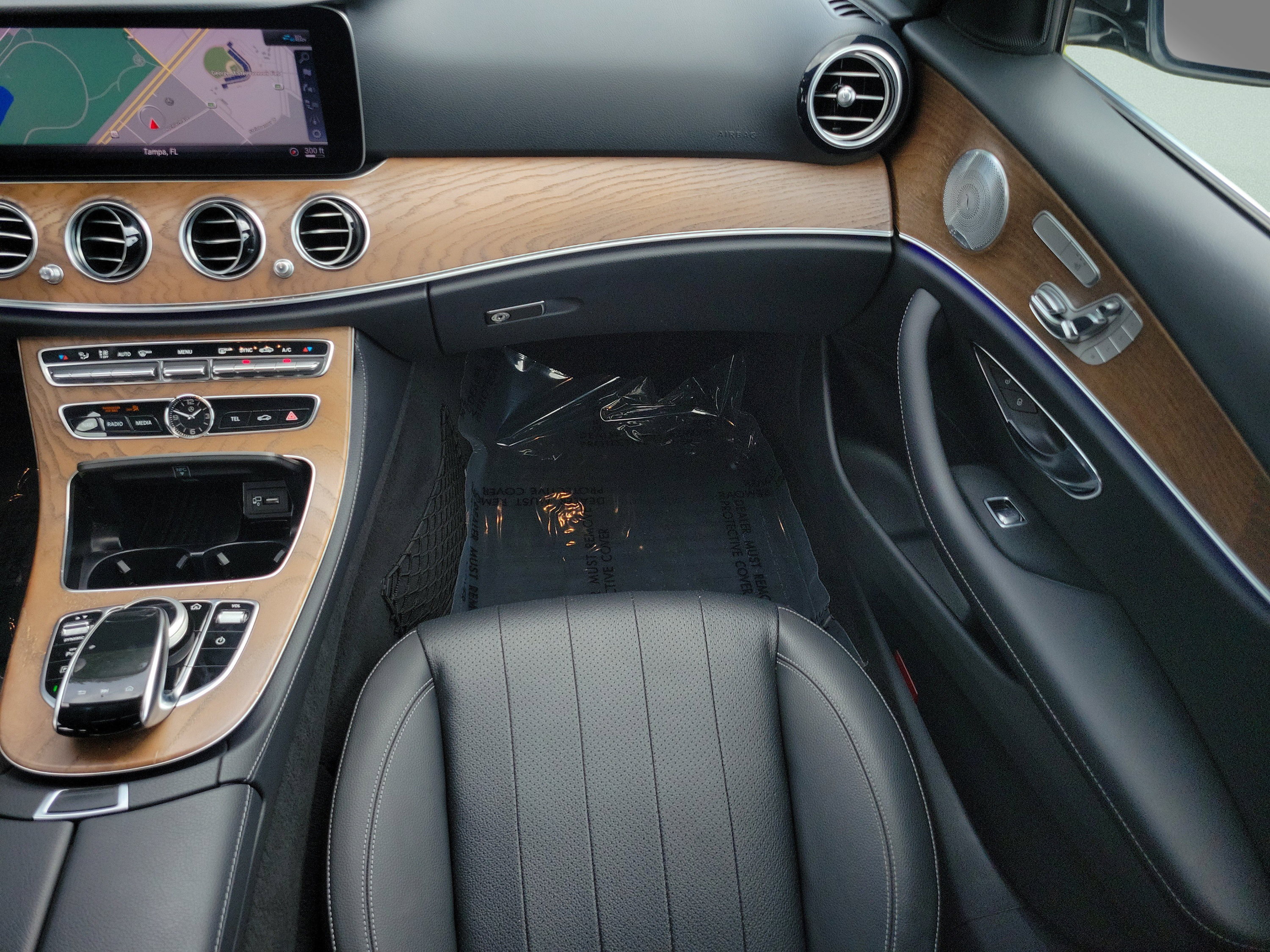 Used 2020 Mercedes-Benz E 350 4MATIC Sedan image 18