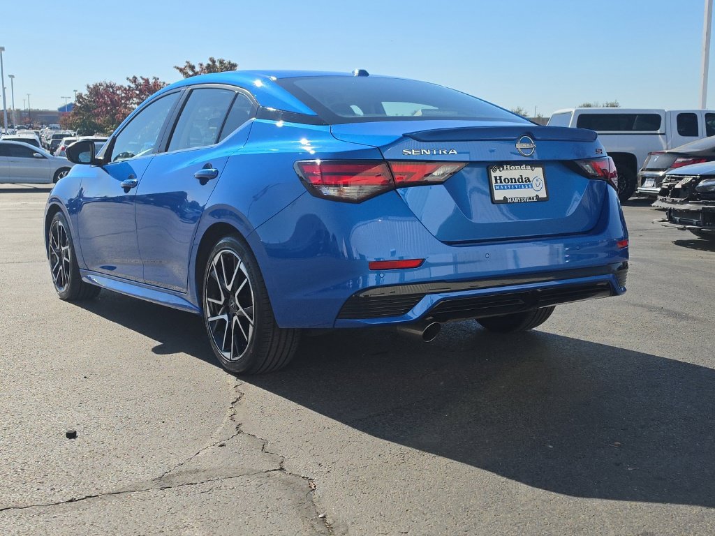 Used 2025 Nissan Sentra SR FWD image 5