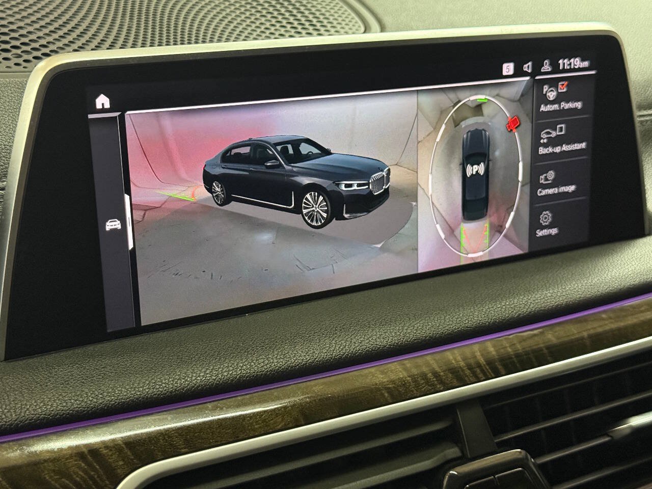 Used 2021 BMW 740i w/ Premium Package RWD image 65