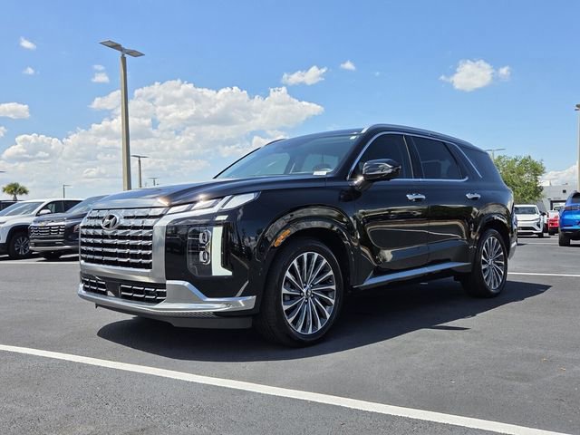 Used 2024 Hyundai Palisade Calligraphy AWD/4WD image 2