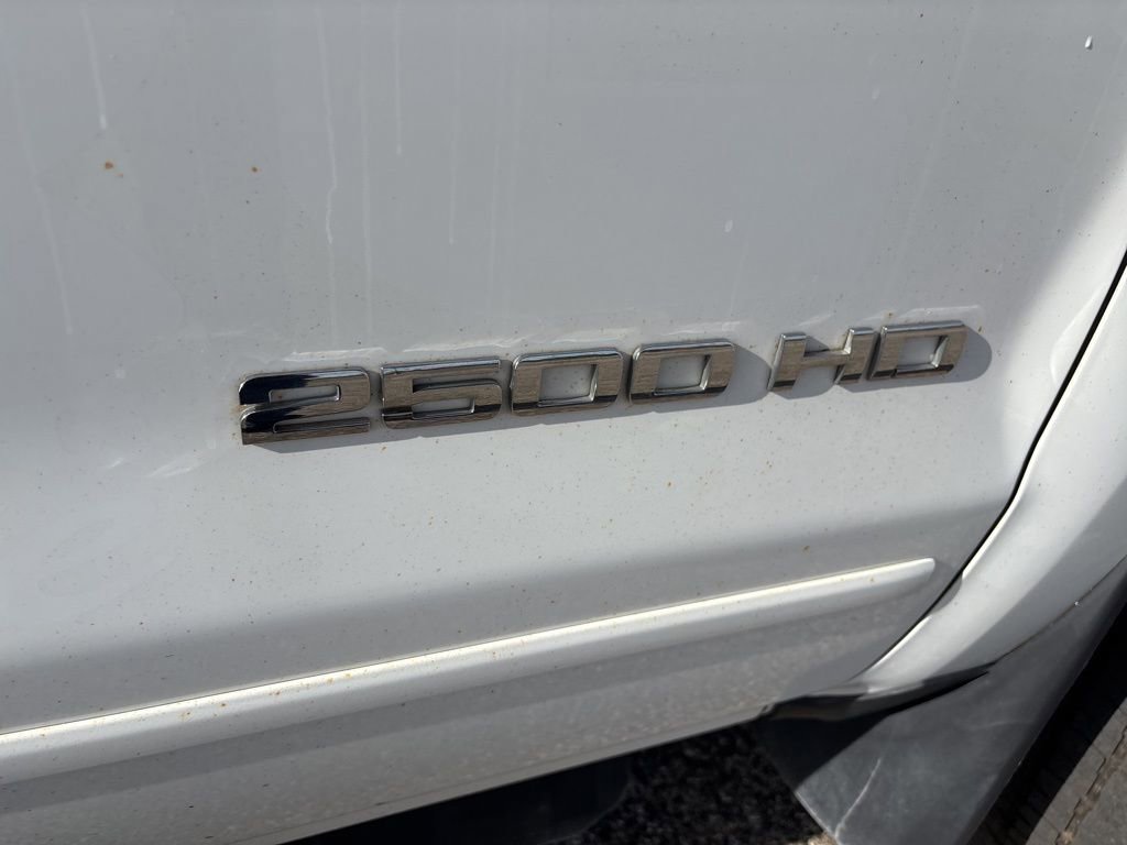 Used 2018 Chevrolet Silverado 2500 LT image 17