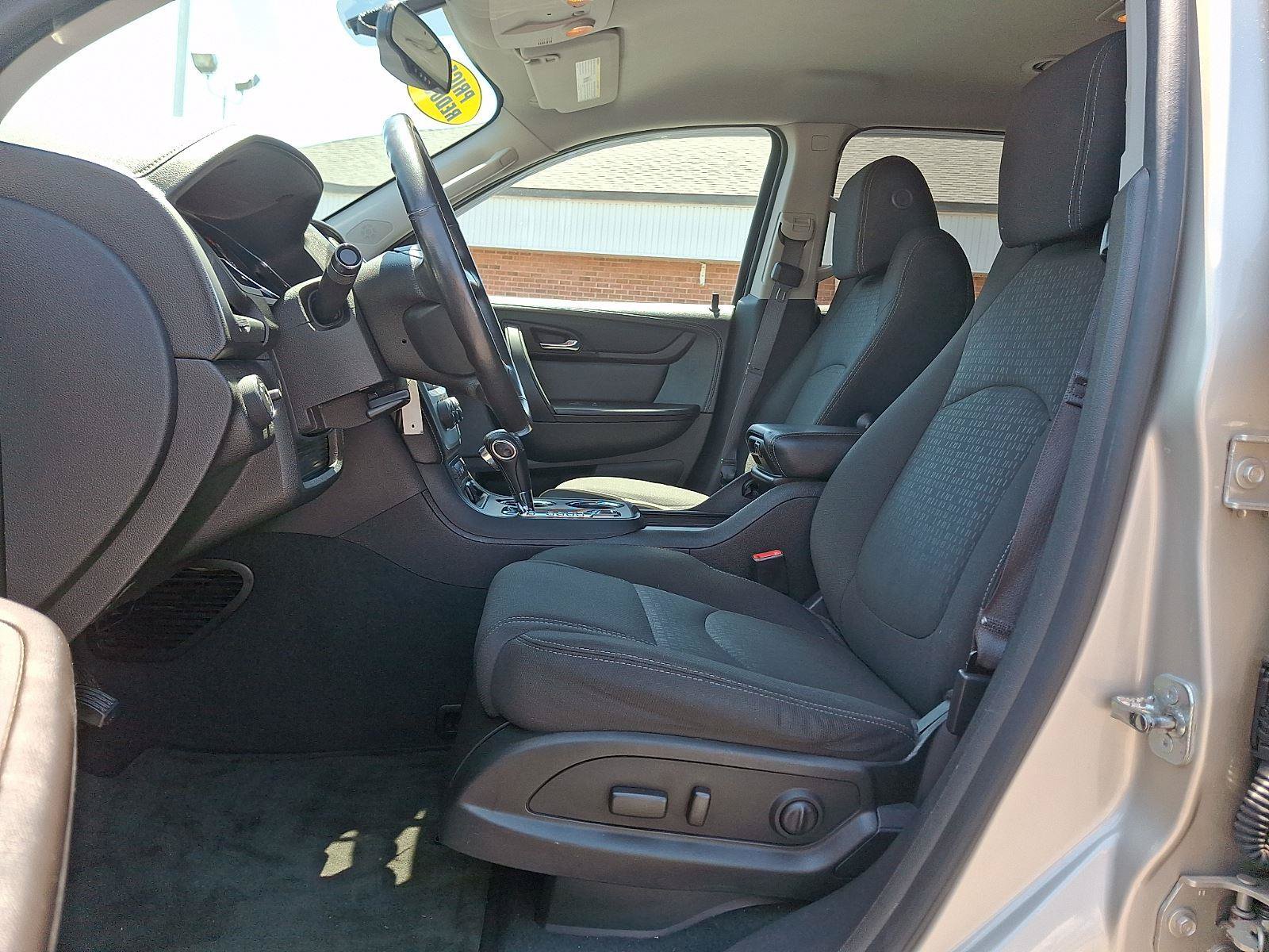 Used 2015 GMC Acadia SLE AWD/4WD image 13
