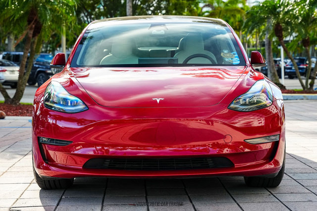 Used 2022 Tesla Model 3 Performance image 13