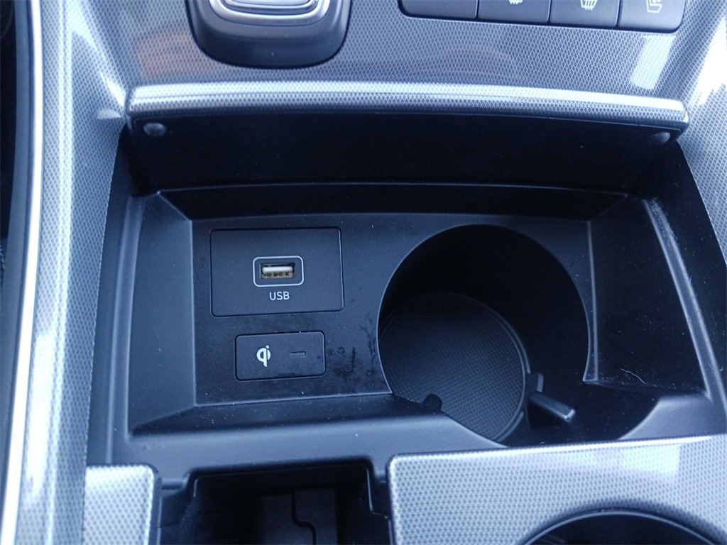 Used 2023 Hyundai Santa Fe Calligraphy image 26