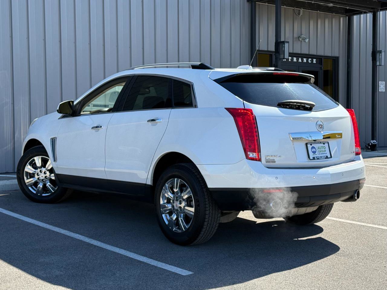 Used 2016 Cadillac SRX Luxury w/ Driver Awareness Package image 7