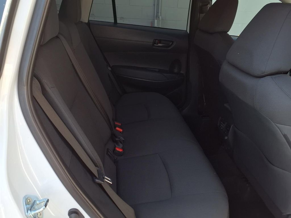 Certified 2024 Toyota Corolla Cross LE w/ Moonroof Package FWD image 24