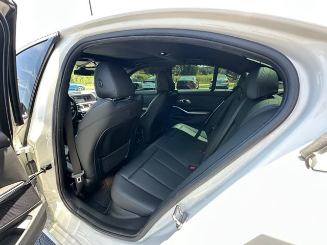 Used 2021 BMW 330i xDrive Sedan w/ Convenience Package AWD/4WD image 18