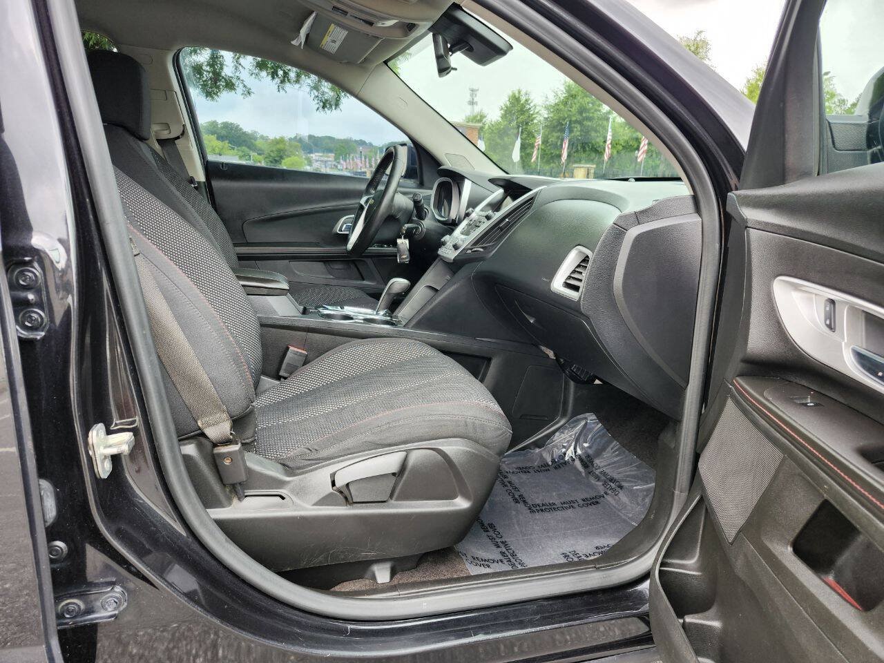 Used 2015 Chevrolet Equinox LT FWD image 4