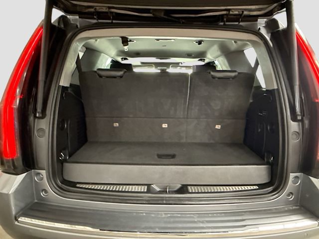 Used 2020 GMC Yukon Denali w/ Denali Premium Package AWD/4WD image 29