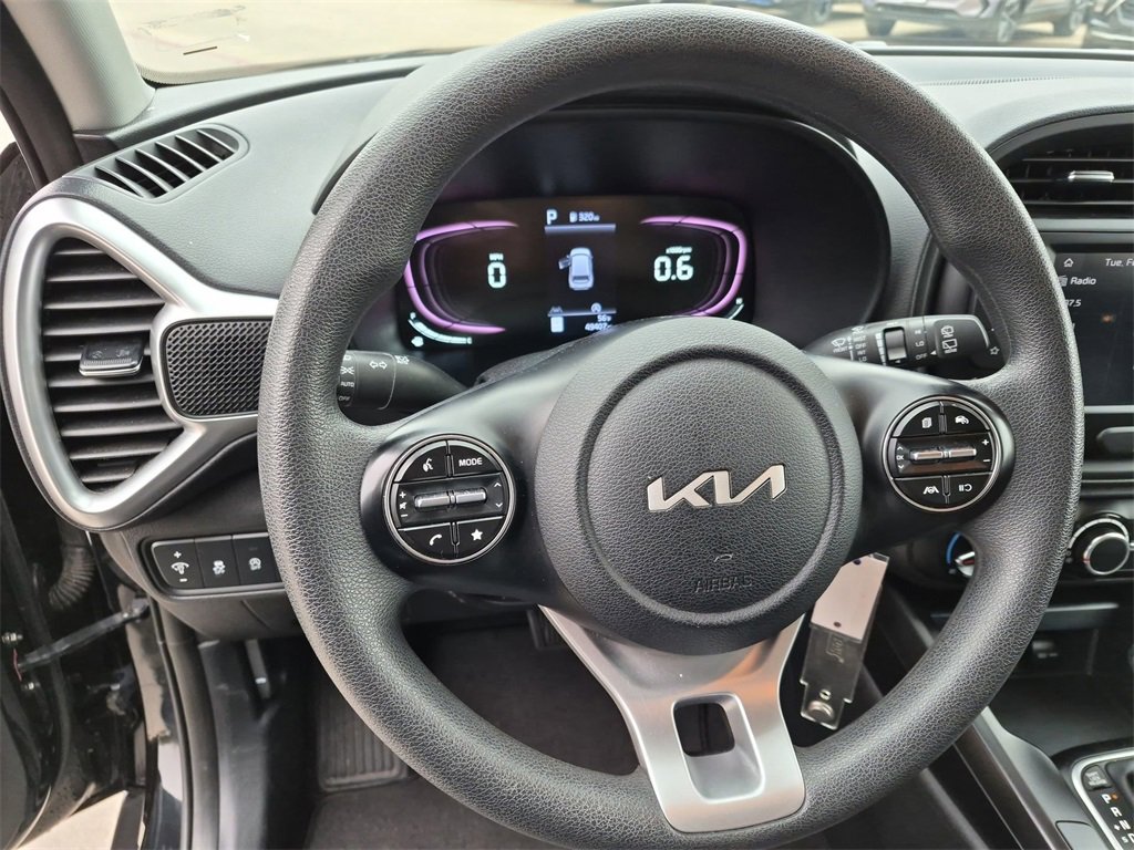 Used 2024 Kia Soul LX w/ Option Group 015 image 14