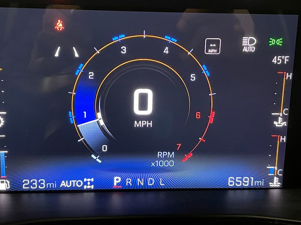 Used 2023 Chevrolet Colorado LT w/ LT Convenience Package image 5