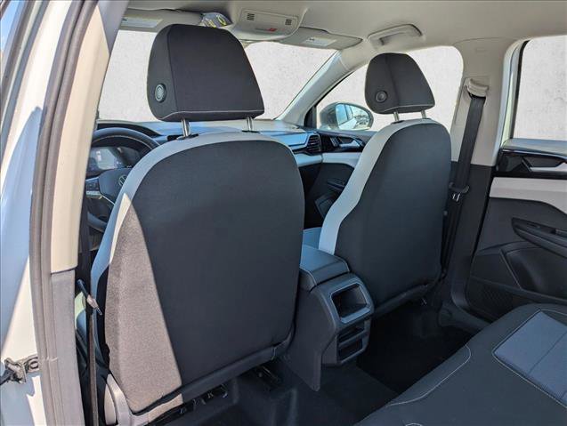 New 2026 Volkswagen Taos S image 23
