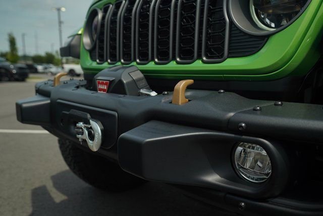 New 2025 Jeep Wrangler Unlimited Rubicon 392 image 36