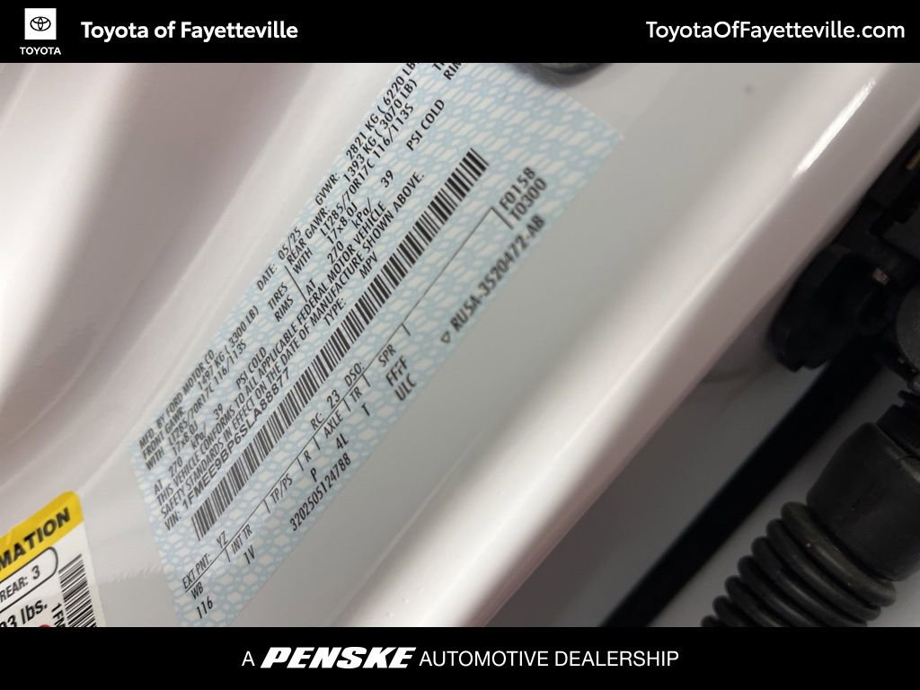 Used 2025 Ford Bronco Badlands image 35