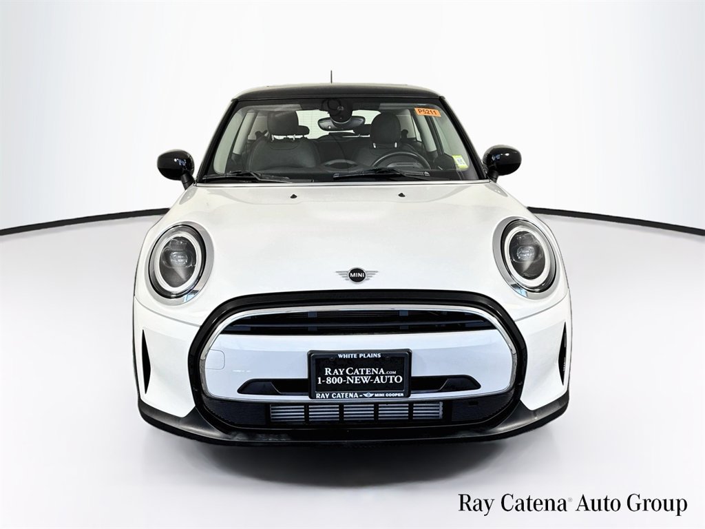 Used 2024 MINI Cooper 2-Door Hardtop FWD image 2
