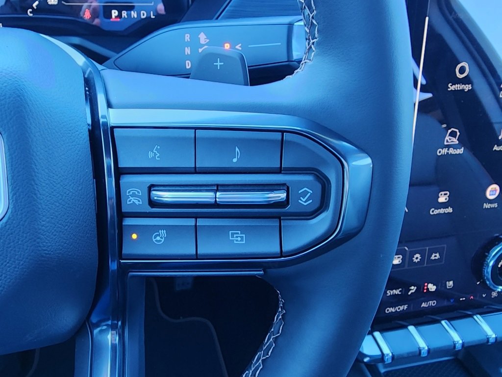 New 2026 GMC Acadia AT4 w/ Luxury Package image 22