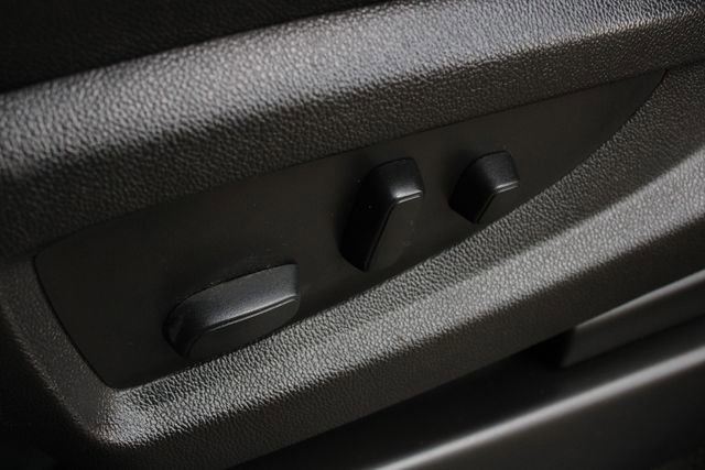 Used 2017 GMC Sierra 1500 SLT w/ SLT Premium Package image 3